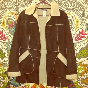 Patagonia barn coat small
